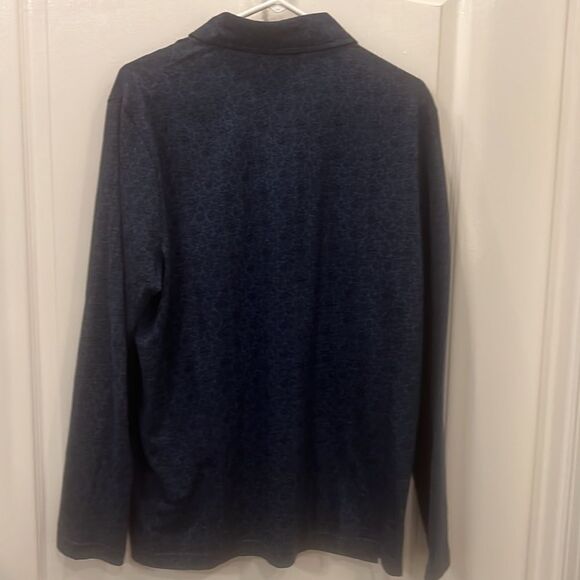 Joseph Abboud pullover shirt - 3 button front- Medium - Picture 6 of 6